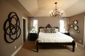 Great Staged Room For Open House Brown Taupe Black White Guest Room Pin For Pinterest Traditional Bedroom Home Taupe Bedroom