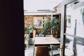 Es ist momentan einfach zu gefährlich, gäste aus ganz. Schauspielerin Jessica Schwarz Eroffnet Ihr Zweites Hotel Ich Habe Sie Dort Besucht Und Mit Ihr Uber Den Tod Ihres Vaters Ihre Fehlgeburt Und Das Weitermachen Gesprochen Ohhh Mhhh