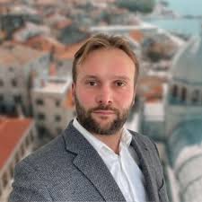 Meet Dogma agents and experts