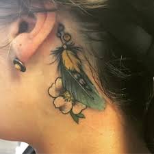 There are so many options like butterflies, pretty flowers, geometric designs, animals and even feathers. 80 Best Behind The Ear Tattoo Designs Meanings Nice Gentle 2019