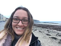 Bine Beg Dy Ghaelg* — Oblada Creative