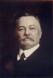 The Vincent Family: Thomas Wells Hall