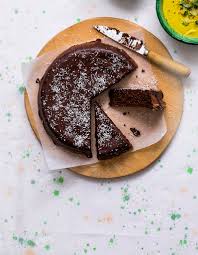 Gateau Choco Coco Courgette Pour 6 Personnes Recettes Elle A Table
