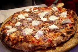 Top Seven Pizza Restaurants In Bologna Italy Italian Recipes Italian Recipes Authentic Food