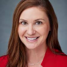 Amy Fetter's Instagram, Twitter & Facebook