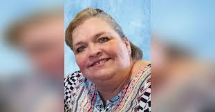 Leanne Shafer's Instagram, Twitter & Facebook