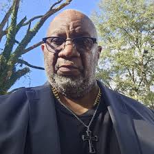 Chicago Native Shares Love for the City and its Food