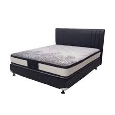 Sebuah standar ukuran queen harus mengukur di 60 inci lebar. Comforta Queen Size Harga Terbaru Juli 2021 Blibli