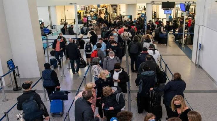 The United States shatters global record, reports 1.1 million COVID-19 cases in a day