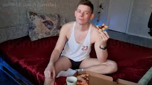 Wild food porn fantasies. I eat my pizza with cum watch online