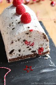Buche Facon Cheesecake Aux Oreo Et Framboises Noel Idee Recette Noel Cheesecake Oreo