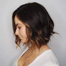 This hairstyle transforms the look within seconds and is also easy to carry. 50 Wavy Bob Hairstyles Short Medium And Long Wavy Bobs For 2021
