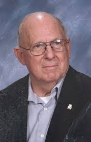 Brett Makowski's Instagram, Twitter & Facebook