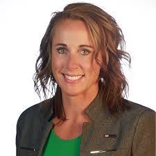 Tracy Hass's Instagram, Twitter & Facebook