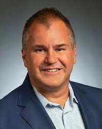 Daniel Ruff's Instagram, Twitter & Facebook