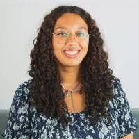 8600+ perfiles de «Abdala»