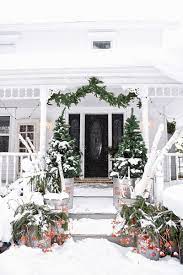 Rustic Christmas Porch Steps Christmas Porch Farmhouse Christmas Decor Christmas Porch Decorating Ideas