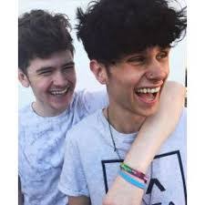 Shaun Durand's Instagram, Twitter & Facebook