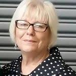 Therese Ferris's Instagram, Twitter & Facebook