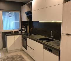 Akrilik mutfak kapakları çizilmez akrilik pvc ile kaplıdır. Akrilik Mutfak Dolap Renkleri Beyaz Dekorstilleri Com