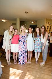 Pastel hues and floral patterned dresses are very popular options. Surprise Family Baby Shower
