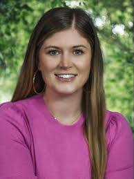 Denise Connell's Instagram, Twitter & Facebook