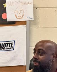 Tangela Spears (@buyorsellwithtangela) • Instagram photos and videos