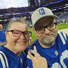 🎄 Christmas has arrived at Gatewood's! Bring the season home with our  beautiful premium wreaths — from 22” all the way up to a stunning 50”. Plus  door swags, mixed greens, and