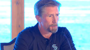 Come on we share some latest information about dave hakstol about his biography, net worth, career, income, and expenses. 1effypgfsjxcdm