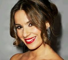 Catherine #Siachoque en #Telemundo Women of Tomorrow. #Makeup #Hair ...!!