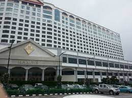 Arena of stars 530 m. Hotel Exterior Entrance Picture Of Resorts World Genting Highlands Hotel Genting Highlands Tripadvisor