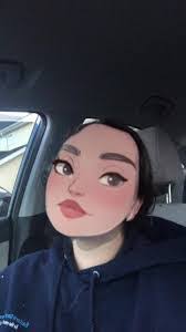 Hannah Blaise's Instagram, Twitter & Facebook