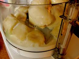 In the meantime, chill the serving glass by placing it into the freezer. The Healthiest Ice Cream Recipe Ever