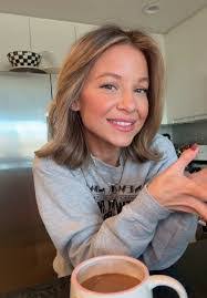 Callie Bullock's Instagram, Twitter & Facebook