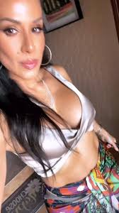 ABSOLUTELY NOTHING!!!!😳