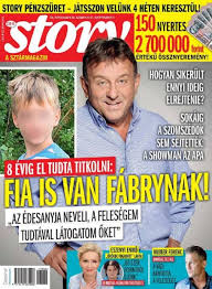 Szórakoznak is nemegyszer azon a nyelvi mixtúrán, amelyet a próbák során alkot. Tagged Eniko Eszenyi Famousfix