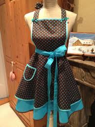 Tablier D Inspiration Madamechoup Creartmain Tablier Retro Modeles De Tablier Tablier Vintage