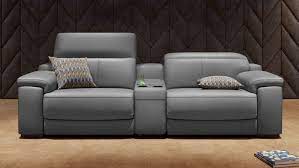 Nordic farbic/leather sofa for lingving room. Das Perfekte Heimkino Sofa Das 2 Sitzer Ledersofa Sora Erinnert An Schone Kinositze Und Das Im Eigenen Wohnzimmer Ledersofas Gunstig Heimkino Haus Deko Sofa