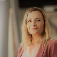 9 "Nancy Graf" profiles