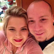 Does anyone have any pics for room 9252 . How is it noise wise