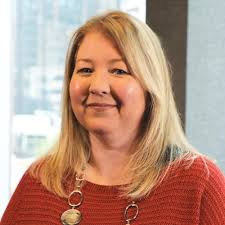 Candi Morris's Instagram, Twitter & Facebook