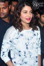 Pin On Hairstyles For Indian Women Anushka sharma's hair style graph saw new highs when the woman sported medium length hair. pin on hairstyles for indian women