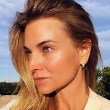 Alexis Zipp Goldsmith (@alexiszipp) • Instagram photos and videos