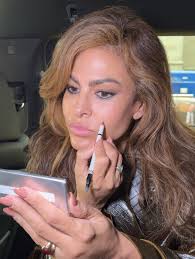 When it's Friday and your hairdresser happens to be in the back seat.  Results ! Te amo @steevedaviault ♥️