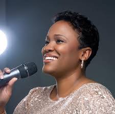 Jennifer Bryant's Instagram, Twitter & Facebook