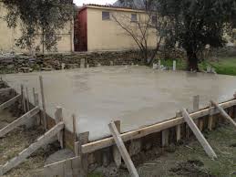 Ben bu beton uzerine toprak dolgu yapip, bu alani tamamen çimlendirmeyi dusunuorum. Prefabrik Ev Temeli Zemin Betonu Subasmani Nasil Yapilir 2021 Evler Zeytin Ev Icin