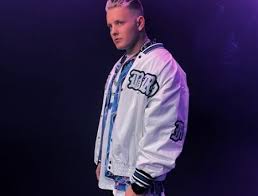 7.42 мб или слушать музыку только костер и тишина. Hensy Kostyor Feat Klava Koka Skachat V Mp3 I Slushat Onlajn Besplatno Pesnyu