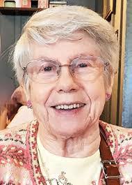 Perry Pogue's Instagram, Twitter & Facebook