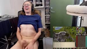 Trans Nonbinary 7 Months Hrt Records Herself Masturbating Relentlessly  While Playing Osrs for Long Distance GF: Shemale Porn