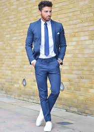 Traditionalists (again), men who like a dark purple suit jacket and pants with a white shirt and black tie will allow each color to the two blues are a great color combination and it is a particularly versatile combination that makes it suitable for all. Blue Suit Combinations 8 Ways To Wear A Blue Suits Bewakoof Blog